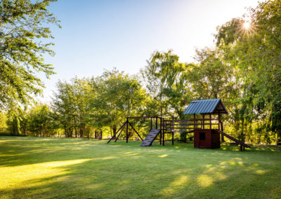 Parque con juegos para niños